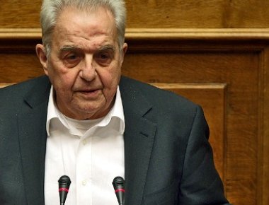 Α.Φλαμπουράρης: «Το πρόβλημα από τον χιονιά στα κέντρα φιλοξενίας μεταναστών περιορίστηκε σε 4 - 5 σκηνές»